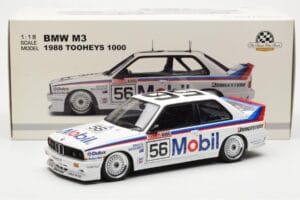 BMW M3 E30 #56 P. Brock / J. Richards Mobil Bathurst 1000 1988 AUTOart 1:18 88847 Métal Moulé — image 9 sur 9