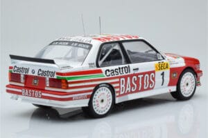 BMW M3 E30 Bastos #1 R. Ravaglia / E. Pirro / E. Van de Poele 24 Hours of Spa 1991 IXO 1:18 18RMC081A Métal Moulé — image 2 sur 6