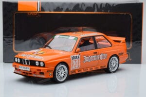 BMW M3 E30 Jagermeister #20 W. Gardner DTM Nurburgring 1992 IXO 1:18 18RMC082B Métal Moulé — image 6 sur 6