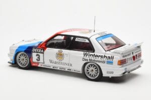 BMW M3 E30 #3 J. Cecotto Warsteiner DTM 1991 AUTOart 1:18 89145 Métal Moulé — image 7 sur 8