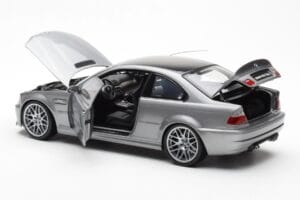 BMW M3 E46 CSL Gris Kyosho 1:18 80430302734 Métal Moulé — image 5 sur 8