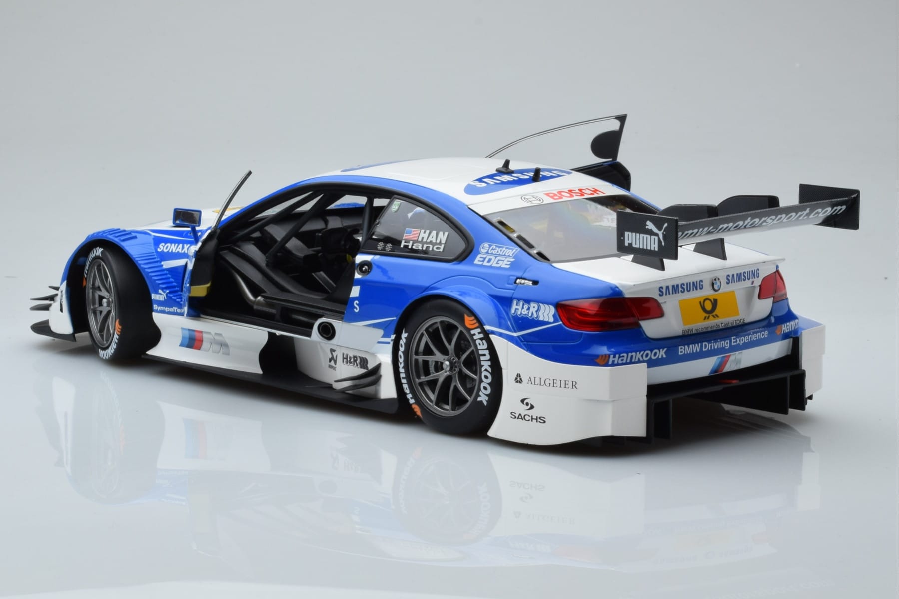 BMW M3 #2 BMW Team RMG A.J. Hand DTM 2012 Minichamps 1:18 100122202 Métal Moulé — image 7 sur 8