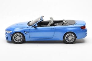 BMW M4 F83 Cabriolet Yas Marina Bleu Paragon 1:18 80432339612 Métal Moulé — image 4 sur 8