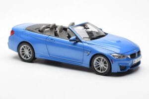 BMW M4 F83 Cabriolet Yas Marina Bleu Paragon 1:18 80432339612 Métal Moulé — image 6 sur 8