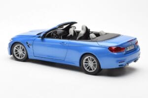BMW M4 F83 Cabriolet Yas Marina Bleu Paragon 1:18 80432339612 Métal Moulé — image 7 sur 8