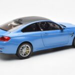 BMW M4 F82 Yas Marina Bleu Paragon 1:18 PA-97102 - image 3 of 8