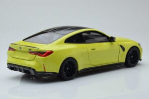 BMW M4 G82 Jaune Édition Concessionnaire Minichamps 1:18 80435A51949 Métal Moulé — image 3 sur 8