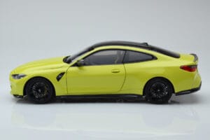 BMW M4 G82 Jaune Édition Concessionnaire Minichamps 1:18 80435A51949 Métal Moulé — image 4 sur 8
