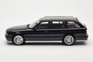BMW M5 E34 Touring Diamond Noir Otto 1:18 OT198 Résine — image 3 sur 6