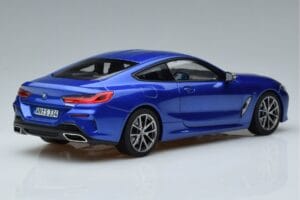 BMW M850i G15 Bleu Métallisé Norev 1:18 183286 Métal Moulé — image 3 sur 7