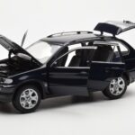 BMW X5 4.4i E53 Bleu Foncé Kyosho 1:18 - image 2 of 8