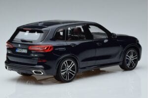 BMW X5 G05 Bleu Norev 1:18 183283 Métal Moulé — image 3 sur 7