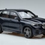 BMW X5 G05 Bleu Norev 1:18 183283 Métal Moulé - image 5 of 7