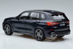 BMW X5 G05 Bleu Norev 1:18 183283 Métal Moulé — image 6 sur 7