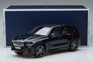 BMW X5 G05 Bleu Norev 1:18 183283 Métal Moulé — image 7 sur 7