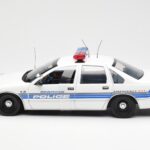 Chevrolet Caprice Sebring Police UT Models 1:18 - image 3 of 6