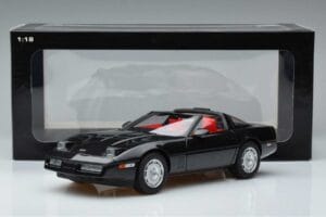 Chevrolet Corvette C4 Noir AUTOart 1:18 71242 Métal Moulé — image 8 sur 8