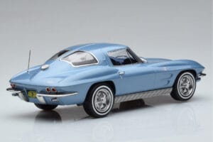 Chevrolet Corvette C2 Sting Ray Bleu Norev 1:18 189050 Métal Moulé — image 2 sur 6