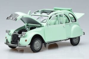 Citroën 2CV 6 Club Vert Norev 1:18 181486 Métal Moulé — image 2 sur 7