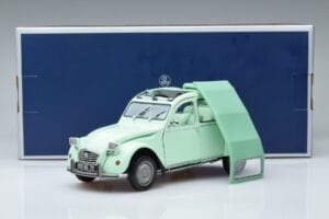 Citroën 2CV 6 Club Vert Norev 1:18 181486 Métal Moulé — image 7 sur 7