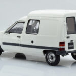 Citroen C15 E Blanc Otto 1:18 - image 4 of 6