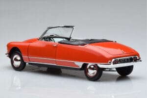 Citroën DS19 Cabriolet Norev 1:18 181599 Métal Moulé — image 6 sur 7