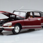 Citroen DS23 Pallas Rouge Norev 1:18 - image 2 of 7