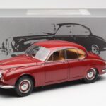 Daimler 250 V8 Rouge Paragon 1:18 PA-98312 - image 8 of 8