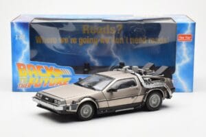 DeLorean DMC-12 Time Machine Back to the Future Argent Sun Star 1:18 2711 Métal Moulé — image 2 sur 8