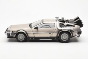 DeLorean DMC-12 Time Machine Back to the Future Argent Sun Star 1:18 2711 Métal Moulé — image 3 sur 8