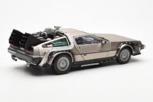 DeLorean DMC-12 Time Machine Back to the Future Argent Sun Star 1:18 2711 Métal Moulé — image 5 sur 8