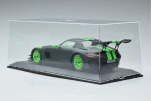 Vitrine MCG 1:18 MCG99115 Métal Moulé — image 10 sur 11