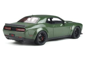 Dodge Challenger R/T SCAT Pack Widebody Vert GT Spirit 1:18 GT815 Résine — image 2 sur 5