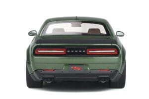 Dodge Challenger R/T SCAT Pack Widebody Vert GT Spirit 1:18 GT815 Résine — image 5 sur 5