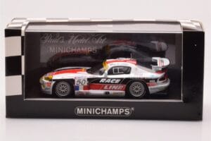 Dodge Viper GTS-R #50 C. Bouchut / Goueslard / Vosse 24 Hours of Le Mans 2002 Minichamps 1:43 400021450 Métal Moulé — image 4 sur 4