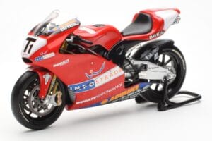 Ducati Desmosedici MotoGP Prova 2002 Minichamps 1:12 122020099 Métal Moulé — image 2 sur 4