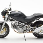 Ducati Monster M900 Noir Minichamps 1:12