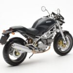 Ducati Monster M900 Noir Minichamps 1:12 - image 3 of 4