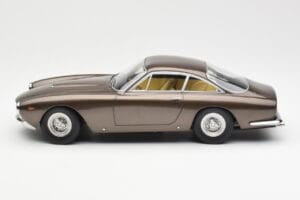 Ferrari 250 GT Lusso Marron Métallisé KK-Scale 1:18 181023 Métal Moulé — image 3 sur 6
