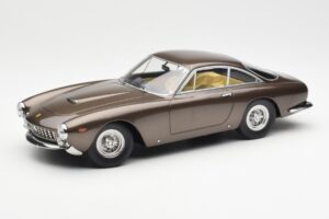 Ferrari 250 GT Lusso Marron Métallisé KK-Scale 1:18 181023