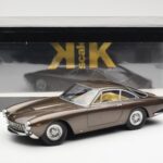 Ferrari 250 GT Lusso Marron Métallisé KK-Scale 1:18 181023 - image 6 of 6