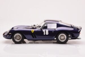 Ferrari 250 GTO Monterey Historic Races Laguna Seca 2004 CMC 1:18 M-255 Métal Moulé — image 3 sur 7