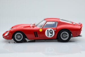 Ferrari 250 GTO #19 24 Hours of Le Mans 1962 Kyosho 1:18 08438A Métal Moulé — image 4 sur 10