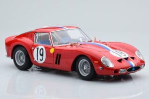 Ferrari 250 GTO #19 24 Hours of Le Mans 1962 Kyosho 1:18 08438A Métal Moulé — image 6 sur 10