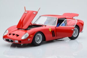 Ferrari 250 GTO Rouge Kyosho 1:18 08438R Métal Moulé — image 2 sur 10