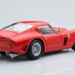 Ferrari 250 GTO Rouge Kyosho 1:18 - image 3 of 10