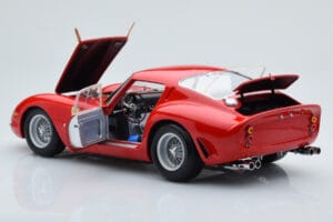 Ferrari 250 GTO Rouge Kyosho 1:18 08438R Métal Moulé — image 5 sur 10