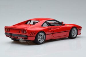 Ferrari 288 GTO Rouge Hot Wheels 1:18 J8248-0510 Métal Moulé — image 3 sur 10