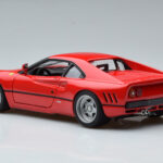 Ferrari 288 GTO Rouge Hot Wheels 1:18 - image 6 of 10