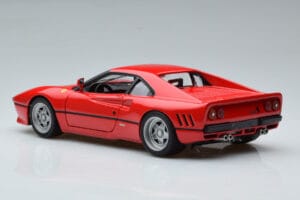 Ferrari 288 GTO Rouge Hot Wheels 1:18 J8248-0510 Métal Moulé — image 6 sur 10